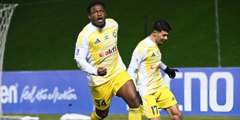 Soi Kèo Valencia Vs Levante 3h 22/11 - La Liga 2025 - 2026 2 Đánh giá phong độ thi đấu gần đây của Valencia vs Levante